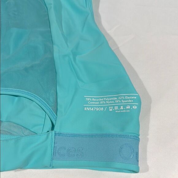 Outdoor Voices Splash Knit Zip Front Bra Women's Capri medium - Picture 7 of 7